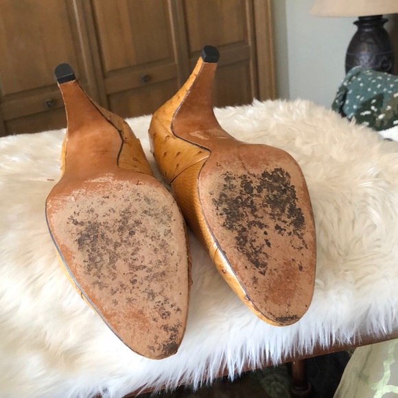 Pumps - Picture 5 of 5